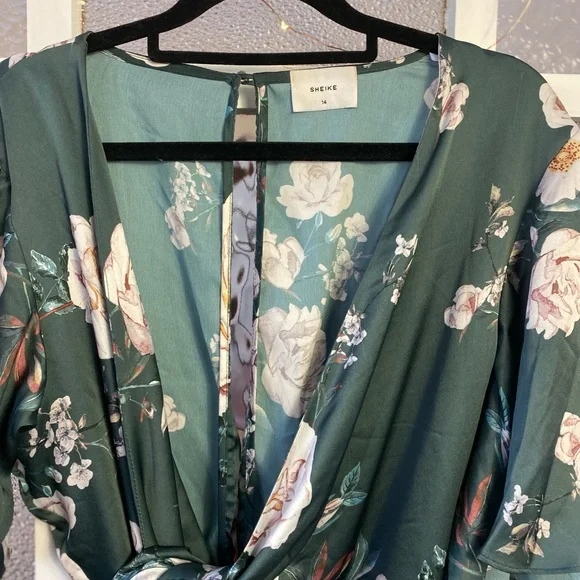 Sheike Floral Romper - Picture 4 of 4